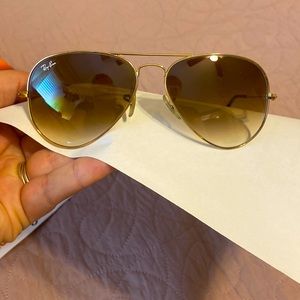 Medium Womens Rayban Aviators gradient